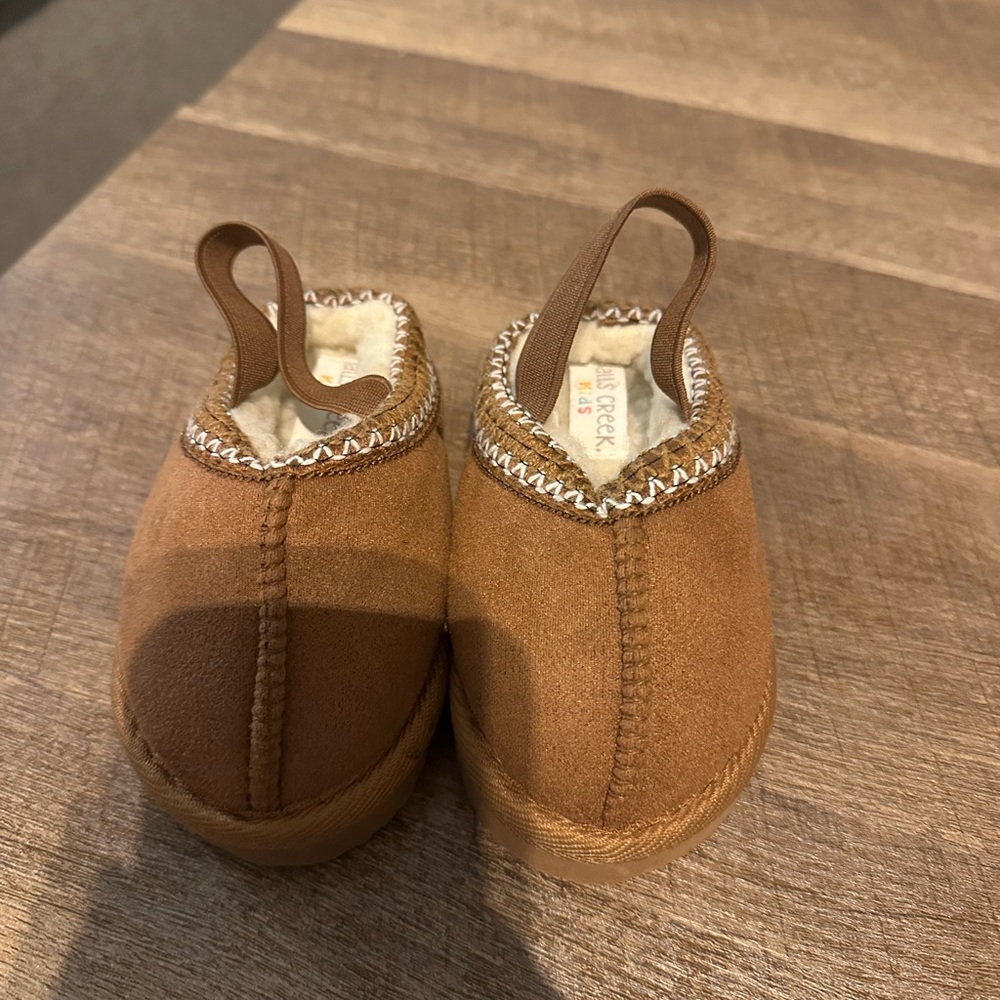 Falls Creek Tan Kids Moccasins